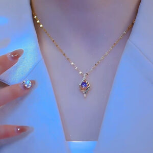 2025 new trendy small purse pearl necklace design niche temperament versatile titanium steel clavicle chain