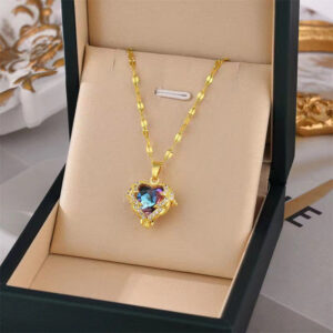 Small purse pearl necklace design
