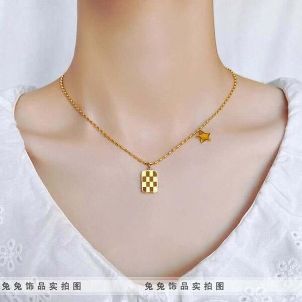 2025 new trendy small purse pearl necklace design niche. - Image 5