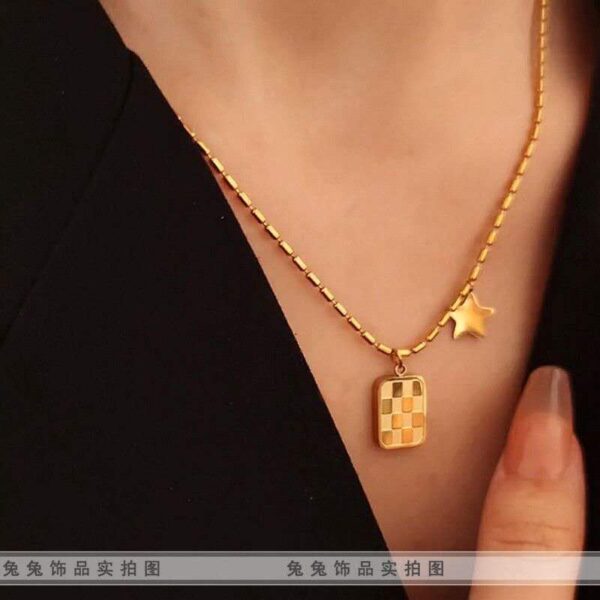 2025 new trendy small purse pearl necklace design niche. - Image 4