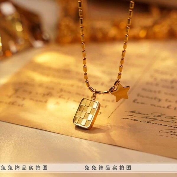 2025 new trendy small purse pearl necklace design niche. - Image 2
